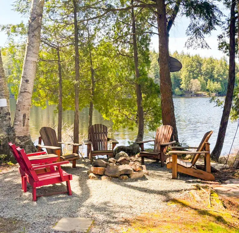 Lakeview firepit with seating