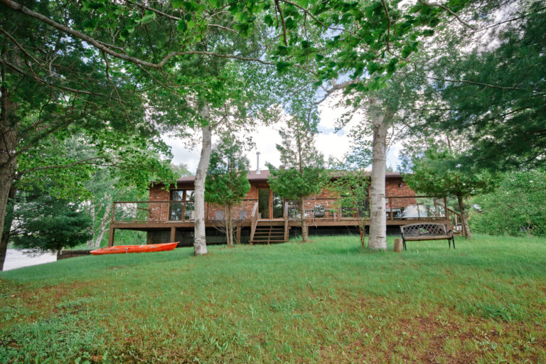 Cottage from the lake